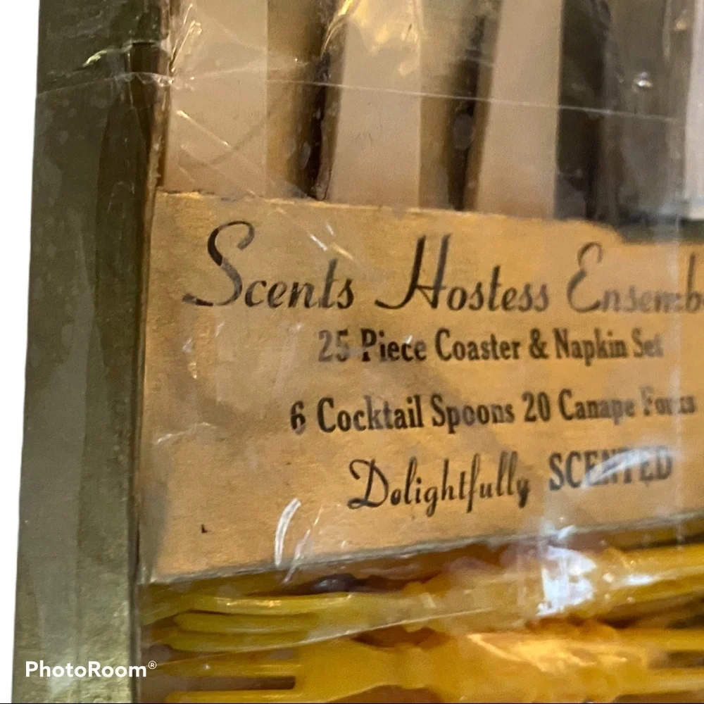 Vintage Scents Hostess Ensemble Napkins